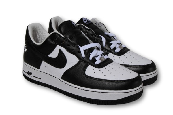 【中古】26.5cm 未使用品 Terror Squad × NIKE エアフォース1 ロー QS "ブラックアウト" FJ5756-100 /● メンズ_1
