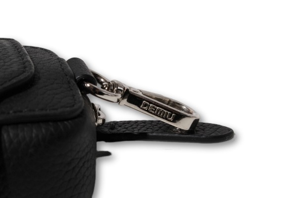 Demiu デミュウ Airpods Case COW LEATHER 中古】Demiu デミュウ Airpods Case COW LEATHER エアポッズケース