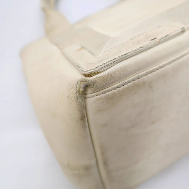 【中古】バレンシアガ BALENCIAGA 339933 レザー パンチング ロゴ カバス S トートバッグ IVORY(アイボリー)｜au PAY  マーケット