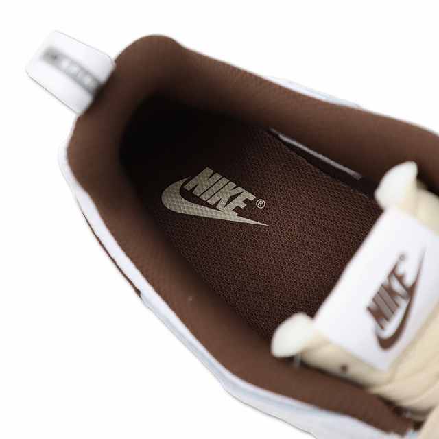 【中古】未使用品 NIKE×Travis Scott HQ3073-100 ZOOM FIELD JAXX ズームフィールドジャックス スニーカー 28.5cm