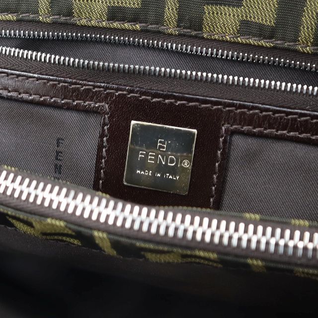 【中古】フェンディ FENDI ヴィンテージ 15787-012 ズッカ柄 ナイロンキャンバス スクエア トートバッグ レディース_4