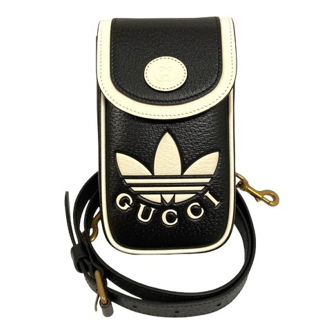 中古】未使用品 グッチ GUCCI ×アディダス adidas 721794 ミニショルダーバッグ ポーチ コラボ 黒 ブラック 白 ホワイト  レディースの通販はau PAY マーケット - ブランド古着のベクトル | au PAY マーケット－通販サイト