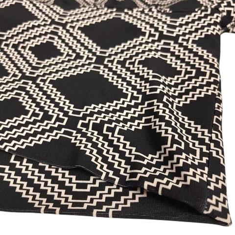 【中古】イッセイミヤケ ISSEY MIYAKE カットソー チュニック ストレッチ 幾何学模様 総柄 長袖 2 黒 ブラック レディース_4