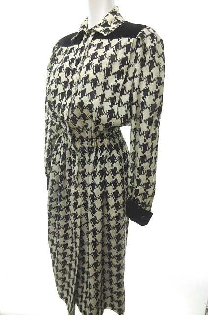 中古 セリーヌ celine ワンピース 長袖 ロング 総柄 ウール ブラウジング ヴィンテージ 白 黒 38 0514 nvw レディース au pay マーケット
