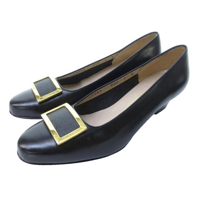 中古】サルヴァトーレフェラガモ ヴァラリボン パンプス