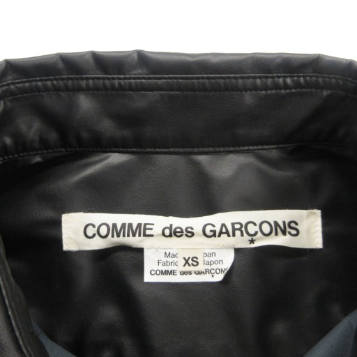 【中古】コムデギャルソン COMME des GARCONS AD2024 フェイクレザー シャツ ストレッチ 長袖 XS 黒 GN-B008 IBO83_2