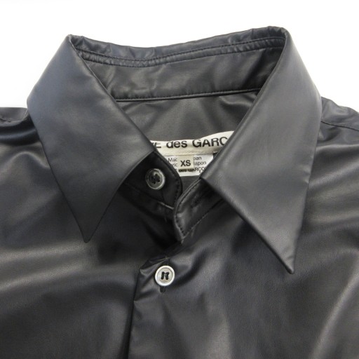 【中古】コムデギャルソン COMME des GARCONS AD2024 フェイクレザー シャツ ストレッチ 長袖 XS 黒 GN-B008 IBO83_3