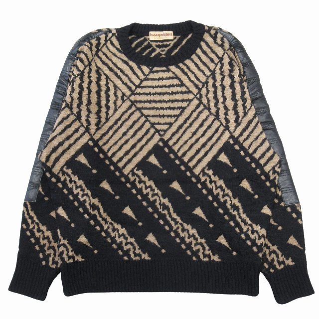 イッセイミヤケのウールニット ISSEY MIYAKE（イッセイミヤケ）の