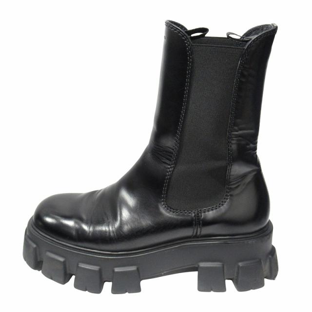 PRADA モノリス サイドゴアブーツ Prada モノリス レザーチェルシーブーツ | ブラック | FARFETCH JP