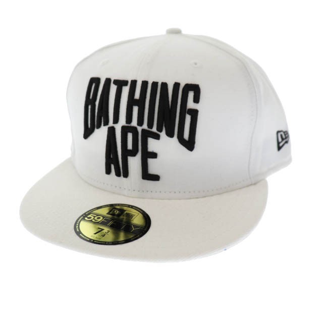 【中古】アベイシングエイプ A BATHING APE ×NEW ERA ニューエラ 59FIFTY ロゴ 刺繍 キャップ 白▲ 230527/103|au PAY マーケット