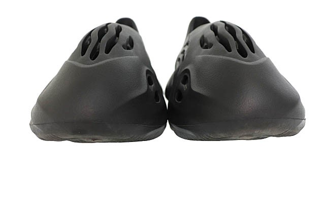 中古】アディダス adidas YEEZY FOAM RUNNER Onyx イージー