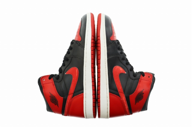 【中古】ナイキ NIKE 2001年製 AIR JORDAN 1 RETRO BRED 38345足限定 エアジョーダン 136066-061 10.5 ▲ 250301