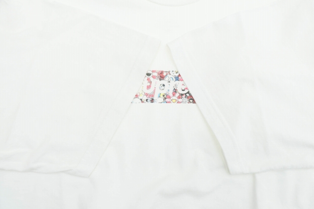 【中古】SUPREME ×TAKASHI MURAKAMI 村上隆 20SS RELIEF BOX LOGO ボックス ロゴ 半袖 Tシャツ☆AA★241127の通販は 【中古】SUPREME ×TAKASHI MURAKAMI 村上隆 20SS RELIEF BOX LOGO ボックス ロゴ 半袖 Tシャツ☆AA★241127の通販は