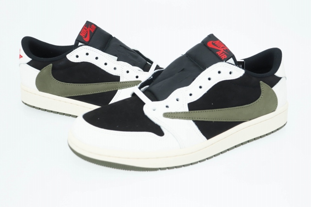 【中古】ナイキ NIKE ×Travis Scott WMNS AIR JORDAN 1 LOW OG SP Medium Olive DZ4137-106☆AA★▲■241202