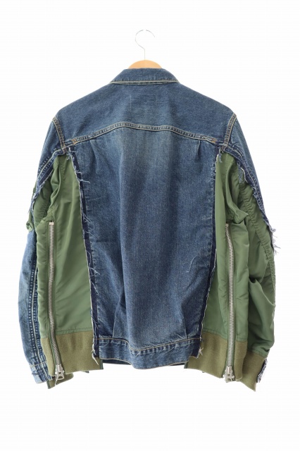 sacai カーキ　ノースリーブジャケット sacai カーキ ノースリーブジャケット