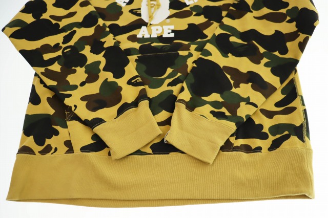 エイプ イエローカモスウェット A BATHING APEスウェット貴重XL迷彩