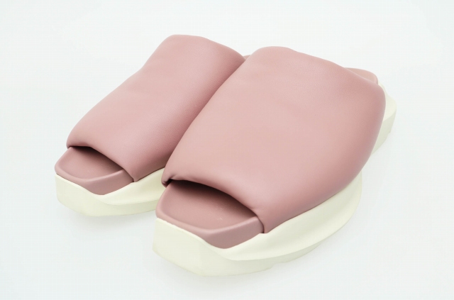 【中古】リックオウエンス Rick Owens 24SS GETH PUFFER SLIDE DUSTY PNK 01D3817 43 ピンク ☆AA★▲250615