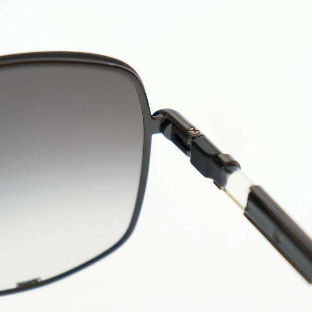 中古】ジバンシィ GIVENCHY サングラス SGV422G 62□10 黒 ブラック