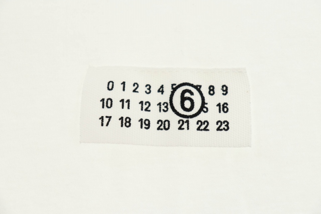 【中古】メゾンマルジェラ Maison Margiela MM6 T-SHIRT シグネチャー 半袖Tシャツ S 白 ホワイト ☆AA★ 250821 中古】メゾンマルジェラ Maison Margiela MM6 T-SHIRT シグネチャー