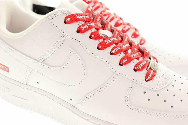 NIKE AIR FORCE1 LOW SP SUPREME white