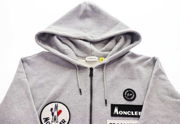 モンクレール MONCLER × FRAGMENT 18AW ワッペン付き ジップアップ パーカー グレー M フラグメント 240723 パーカー