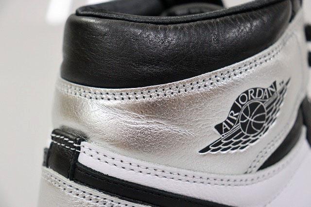 【中古】ナイキ NIKE WMNS AIR JORDAN 1 HIGH OG LLIC SILVER 2021 28.5cm CD0461-001 エア ジョーダン 240617