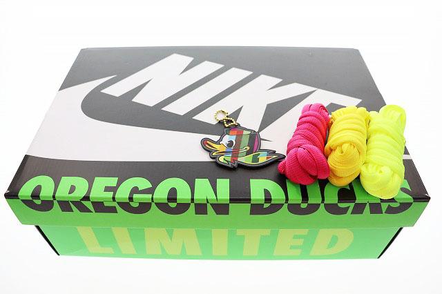 中古】ナイキ NIKE DUNK LOW UO PREM DIVISION STREET 2024 HOME 29cm