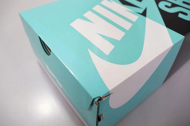 【中古】ナイキ NIKE SB DUNK LOW PRO QS RAYGUNS  2019 29.5cm TIE-DYE BQ6832-101 ▲■250404