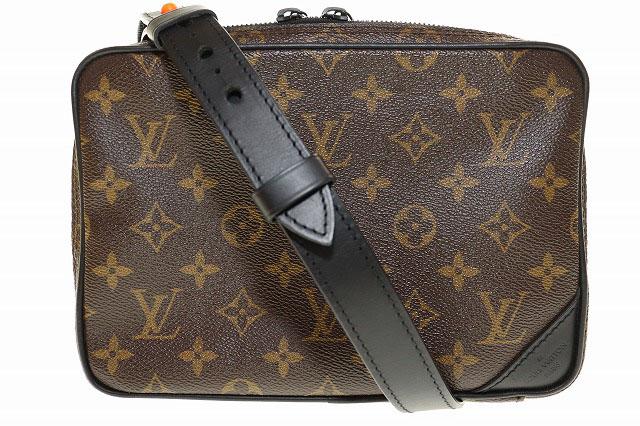 【中古】ルイヴィトン LOUIS VUITTON モノグラム ユティリティ フロントバッグ モノグラムキャンバス ☆AA★▲■250801
