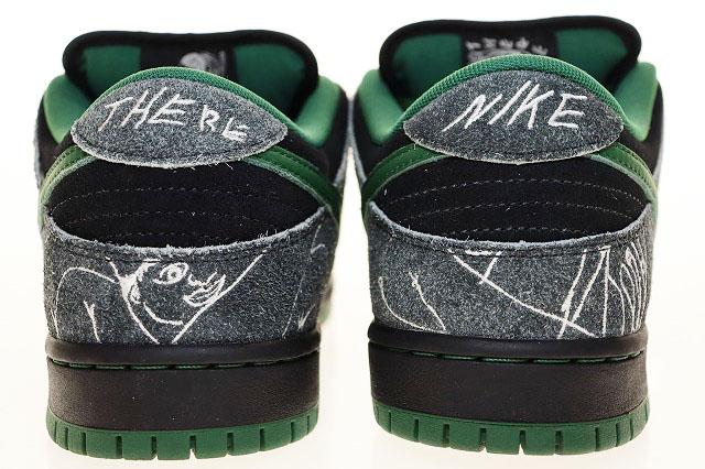 【中古】ナイキ NIKE SB DUNK LOW THERE SKATEBOARDS BLACK 28.5cm HF7743-001 エスビー ダンク ロー ▲■250807