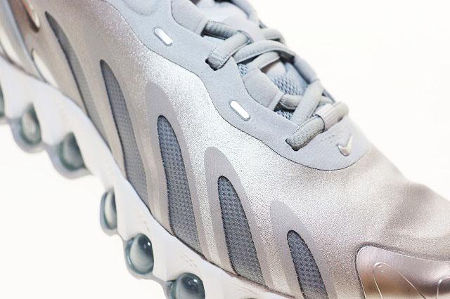 中古】ナイキ NIKE W AIR MAX DN8 WOLF GREY 26cm HF5509-001