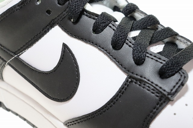 【中古】ナイキ NIKE WMNS DUNK LOW NEXT NATURE WHITE BLACK PANDA 25.5cm ウィメンズ ダンク ロー ▲■251006