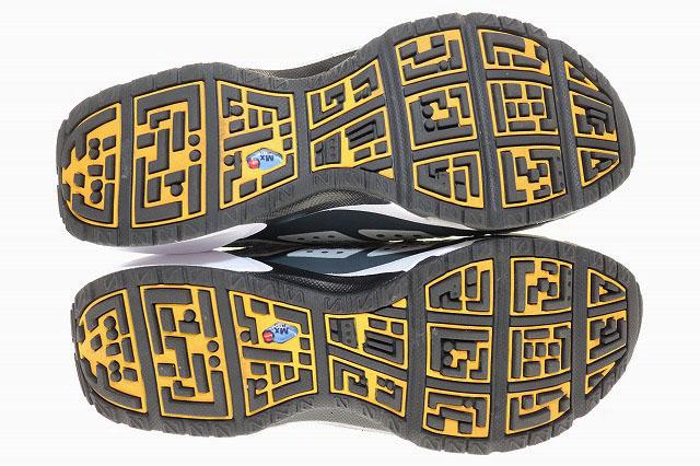 【中古】ナイキ NIKE WMNS NIKE AIR MAX SNDR CANYON GOLD DEEP OCEAN 28.5cm エア マックス サンダー ▲■251014