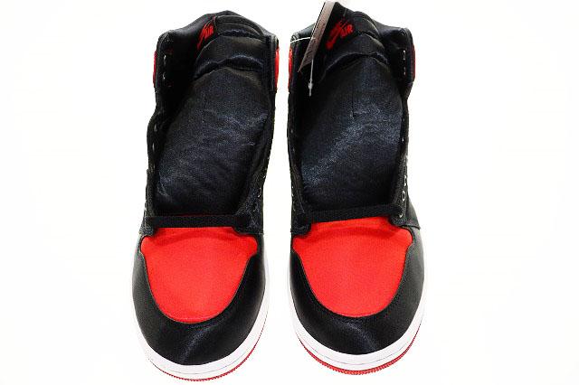 【中古】ナイキ NIKE WMNS AIR JORDAN 1 RETRO HI OG SATIN BRED 2023 29cm FD4810-061 ジョーダン ▲■260206
