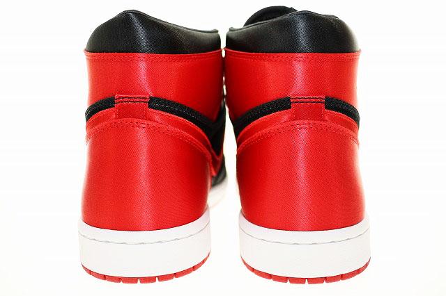 【中古】ナイキ NIKE WMNS AIR JORDAN 1 RETRO HI OG SATIN BRED 2023 29cm FD4810-061 ジョーダン ▲■260206