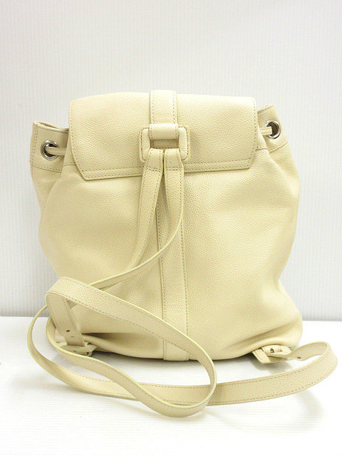 中古 シャネル Chanel キャビアスキン ターンロック バックパック ココマーク クリーム系 リュック ヴィンテージの通販はau Pay マーケット ブランド古着のベクトル