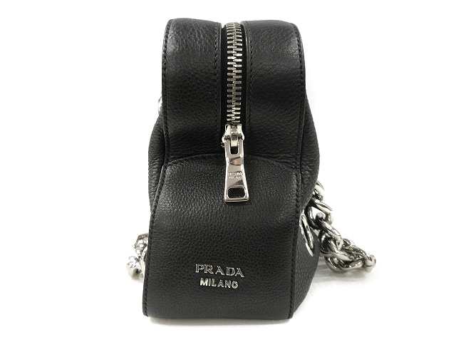 中古】プラダ PRADA チェーン ショルダー バッグ 黒 ブラック パンチング ハトメ 1BB017 鞄 レディースの通販はau PAY マーケット  - ブランド古着のベクトル | au PAY マーケット－通販サイト