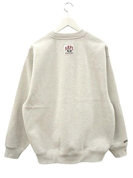 【中古】未使用品 アベイシングエイプ  APE Logo patch crew neck sweatshirt スウェットシャツ L ライトグレーの通販は