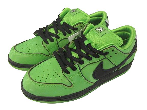 中古】未使用品 ナイキ NIKE SB DUNK LOW GIRLS FZ8319 300 ダンク