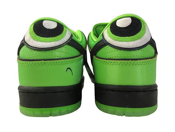 中古】未使用品 ナイキ NIKE SB DUNK LOW GIRLS FZ8319 300 ダンク