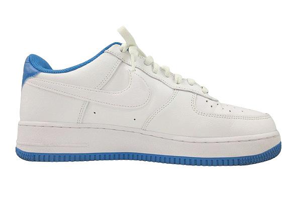 【中古】ナイキ NIKE AIR FORCE 1 07 DR9867-101 エア フォース 1 07 スニーカー 28.5cm ホワイト シューズ 靴 メンズ