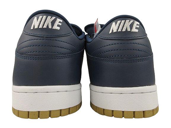【中古】未使用品 ナイキ × SUPREME SB DUNK LOW OG QS llic Gold/Navy CK3480 700 ダンク ロー 29.5cm ゴールド