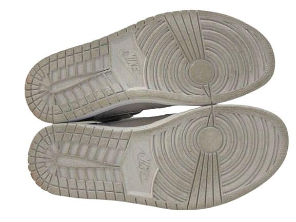 【中古】ナイキ NIKE AIR JORDAN 1 HIGH OG DC1788-029 エアジョーダン 1 ハイ OG 28.5cm シルバー スニーカー