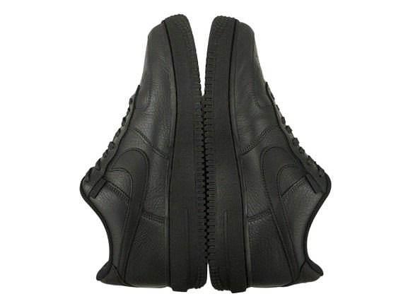 【中古】ナイキ NIKE AIR FORCE 1 GTX VIBRAM エアフォース 1 ゴアテックス ビブラム スニーカー ブラック 27.5
