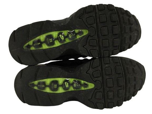 【中古】ナイキ NIKE AIR MAX 95 BIG BUBBLE SE -HRJK- IM8063-010 エア マックス 95 ビッグバブル SE 原宿 26.5cm 黒_5