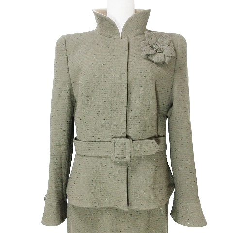 美品　銀座マギー　VELLA ベラ　サイズ４０ 高級スーツ　スカートスーツ 美品 銀座マギー VELLA ベラ サイズ40 高級スーツ スカートスーツ