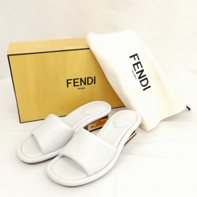 中古】フェンディ FENDI FFバゲット ゴールドヒール ホワイト