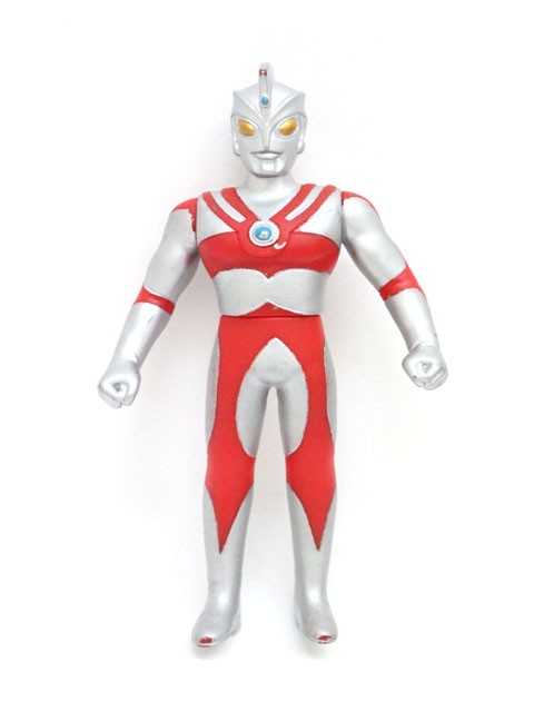 中古 ソフビ 人形 ウルトラマンエース Bandai02 高さ約11cm Z の通販はau Pay マーケット ブランド古着のベクトル