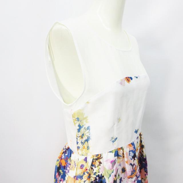 中古 ザラ ベーシック Zara Basic ワンピース ノースリーブ 丸首 膝丈 フレア シフォン シースルー 花柄 S 白 青の通販はau Pay マーケット ブランド古着のベクトル
