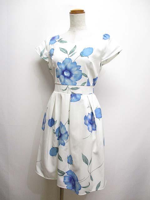 中古 未使用品 セシルマクビー Cecil Mcbee 半袖 フレンチスリーブ 花柄 ワンピース M オフホワイトxブルー 裏地付の通販はau Pay マーケット ブランド古着のベクトル